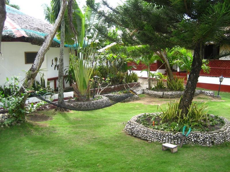Marina Village Beach Resort Moalboal Exterior foto